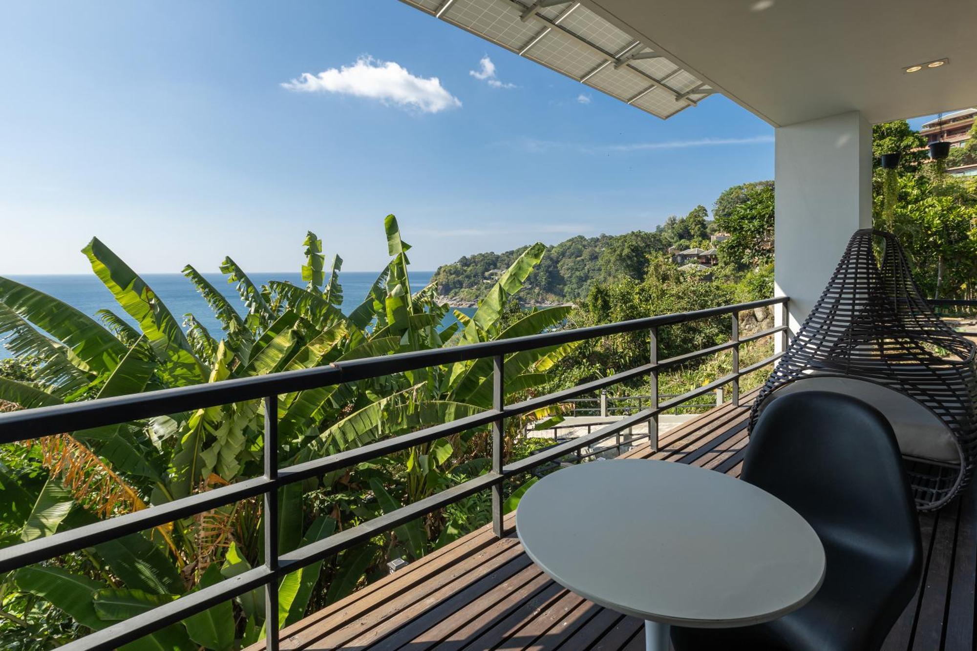 Villa Yin, Private Oceanfront Villa,