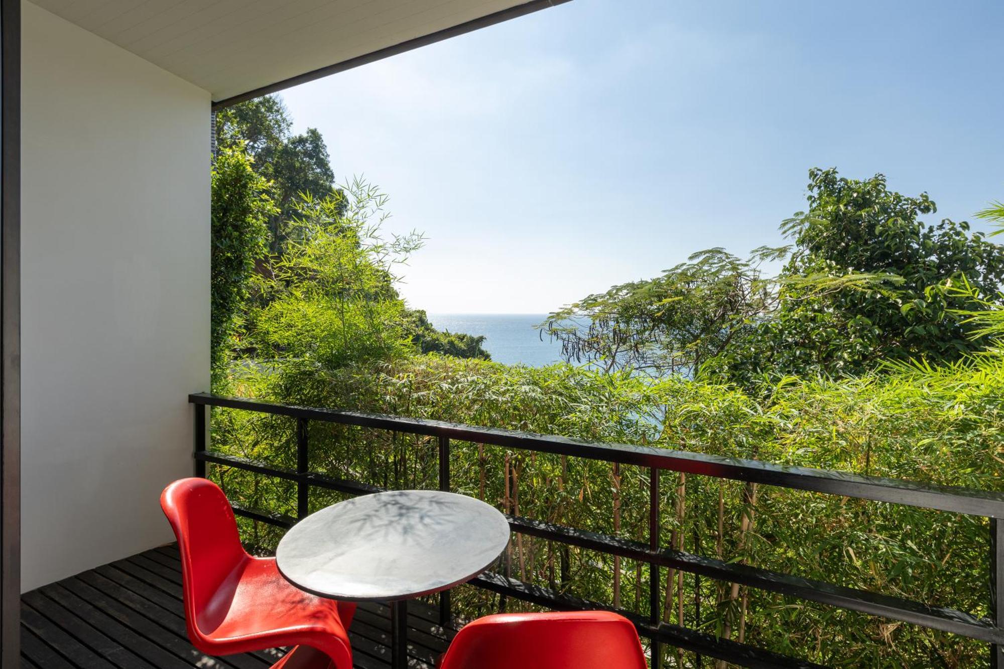 Villa Yin, Private Oceanfront Villa, *