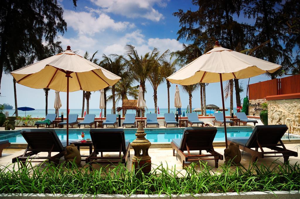 Hotel Beachfront Kamala Beach