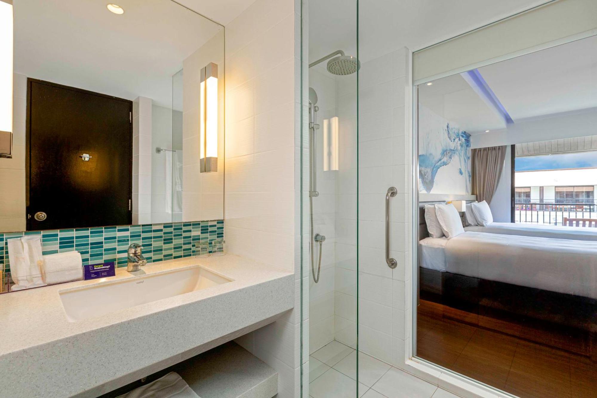 Doubletree By Hilton Phuket Banthai Patong