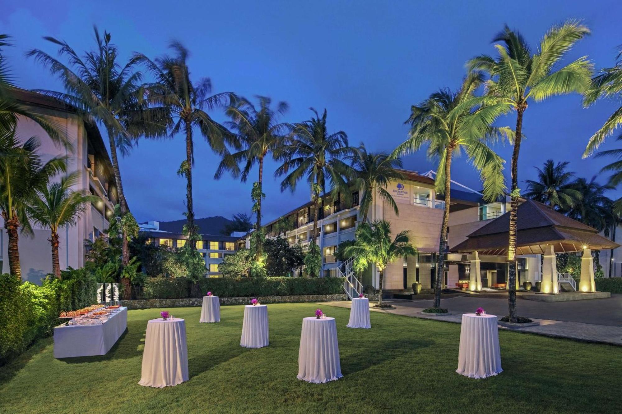 Doubletree By Hilton Phuket Banthai 4*