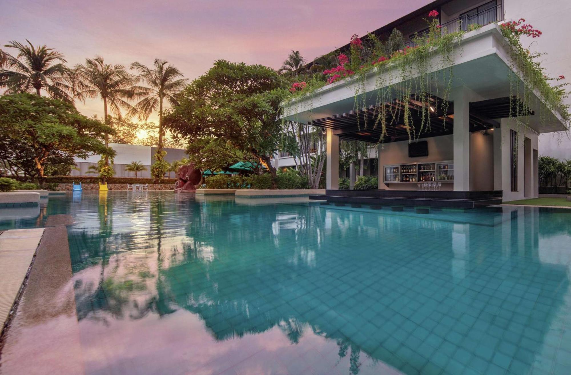 Resort Doubletree By Hilton Phuket Banthai 4*