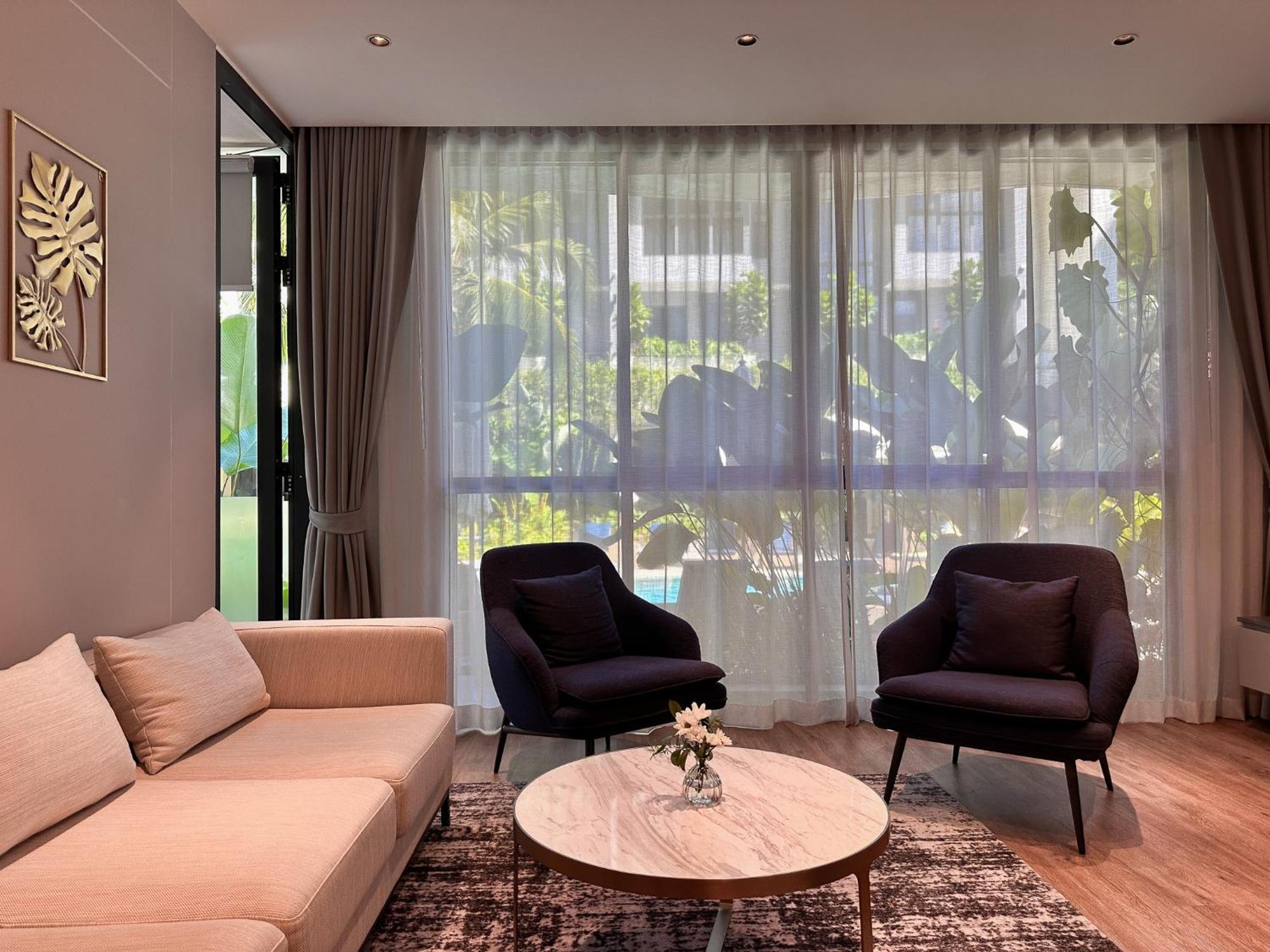 La And Hotel 5*