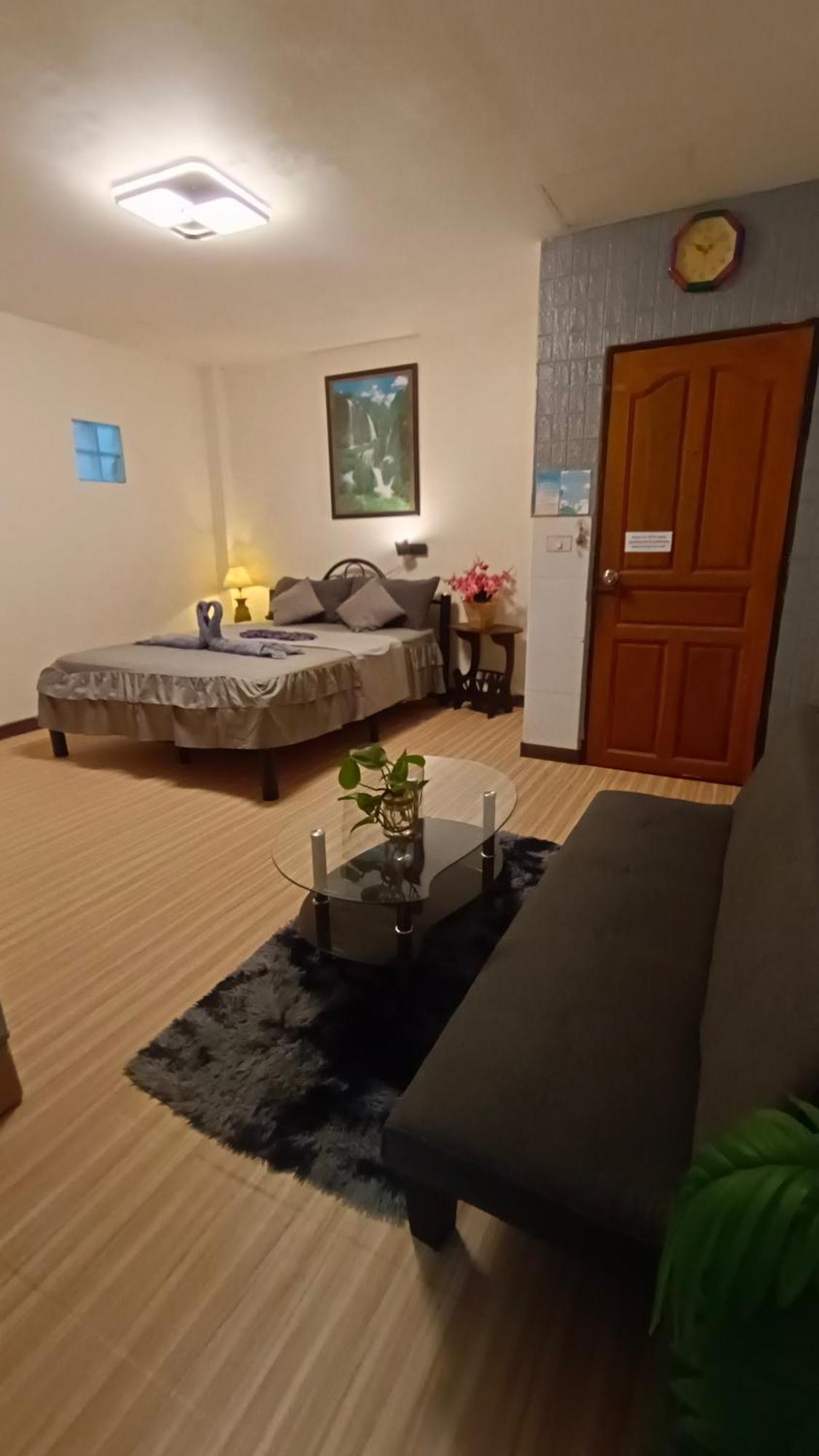 Lina Guest house Kata Beach (Phuket)