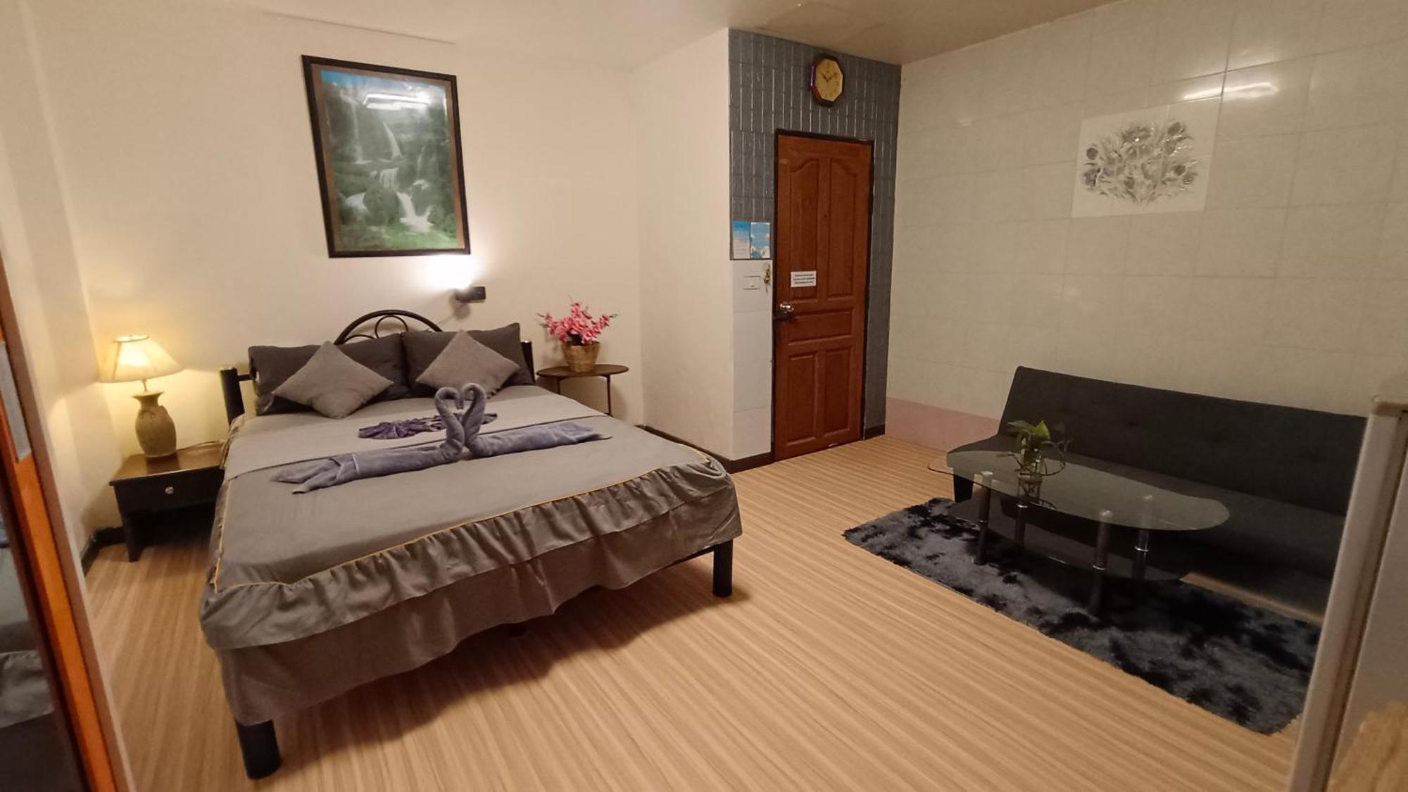 Lina Guest house Kata Beach (Phuket)