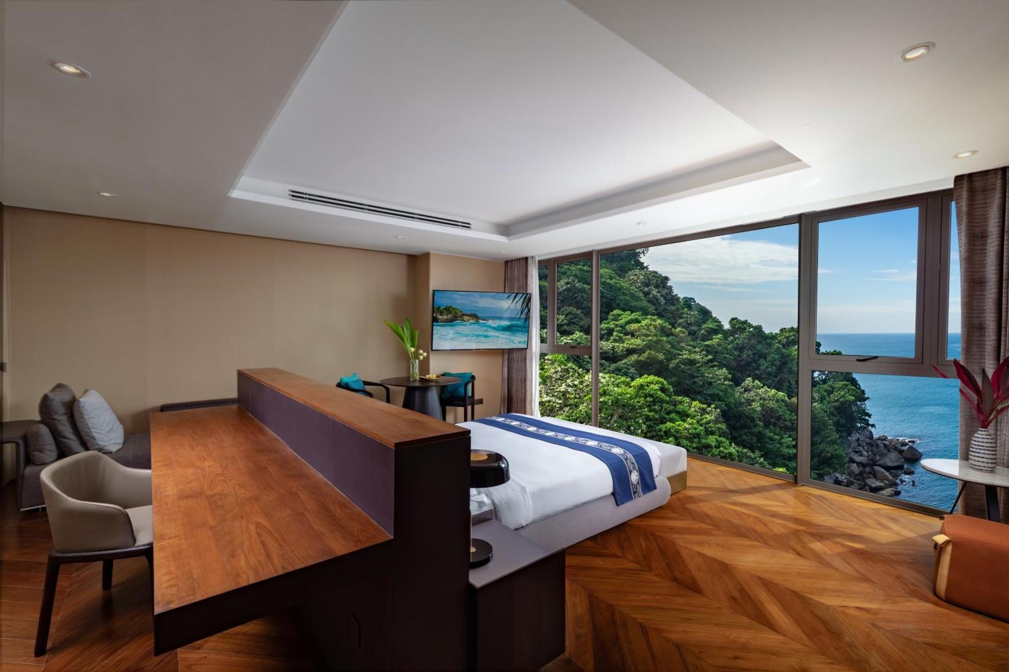 The Aquila Villa Kamala Beach