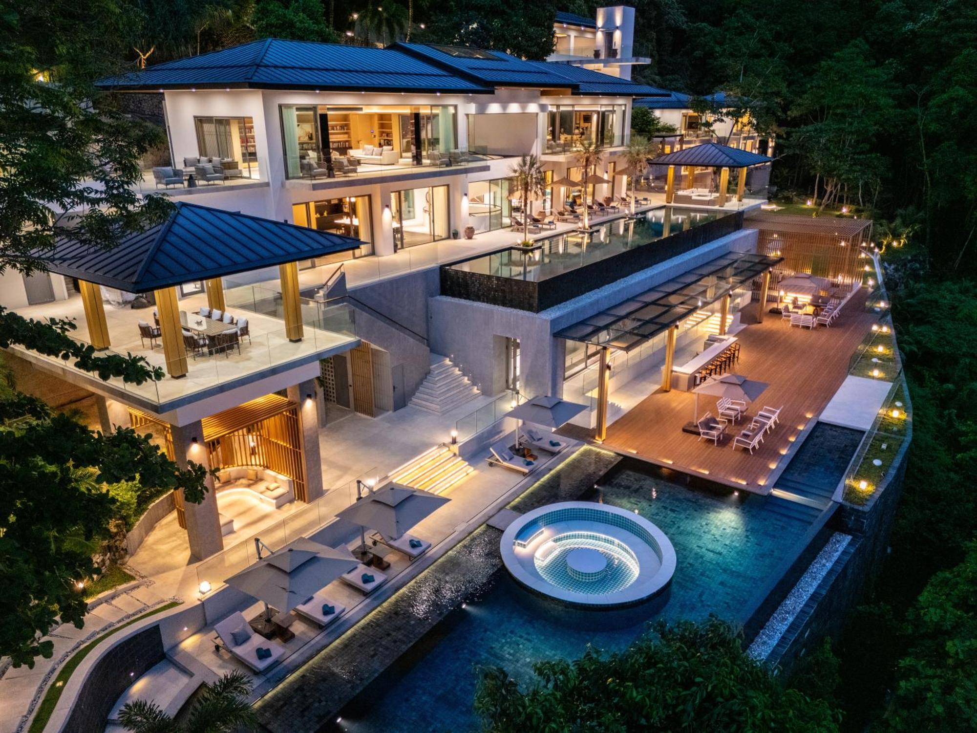 The Aquila Villa