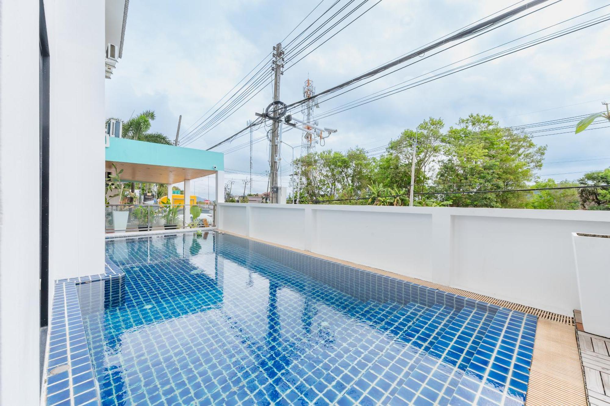 De Blue Sea Rawai Hotel