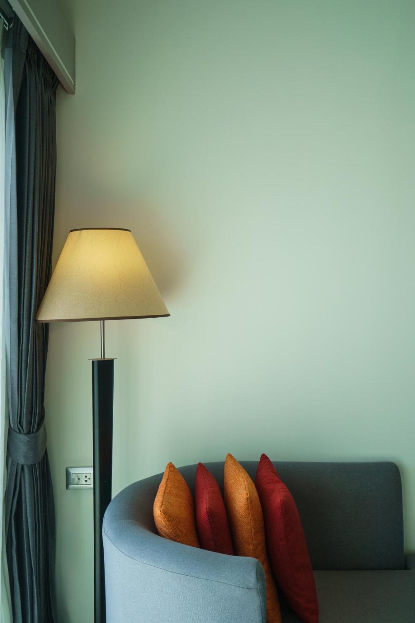 Hotel Chabana Kamala Beach