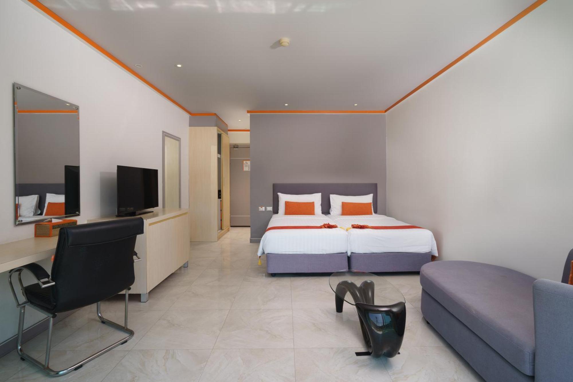 Chabana Hotel