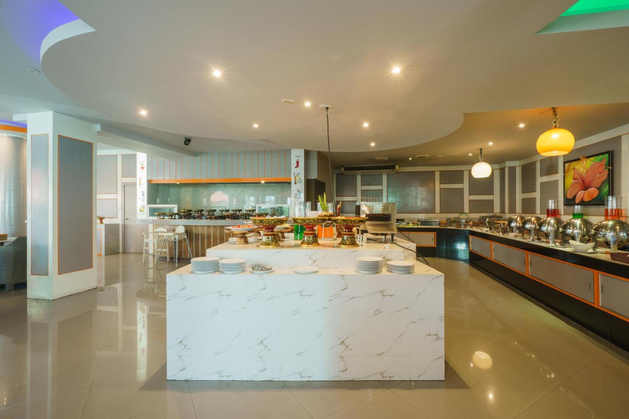 Chabana Hotel Kamala Beach