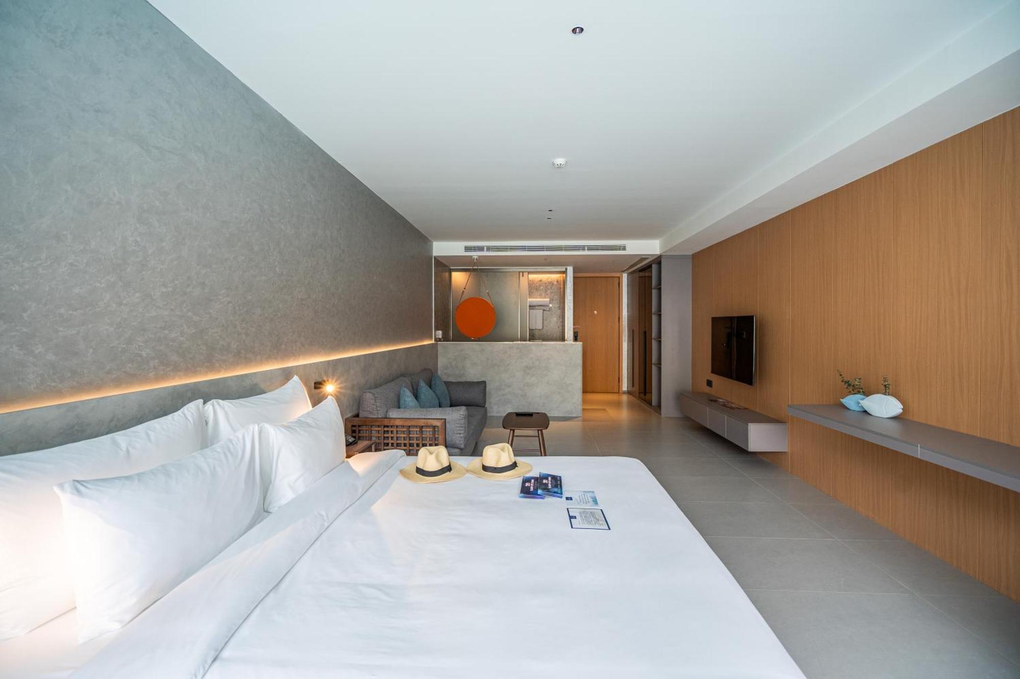 Resort Kora Phuket 5*