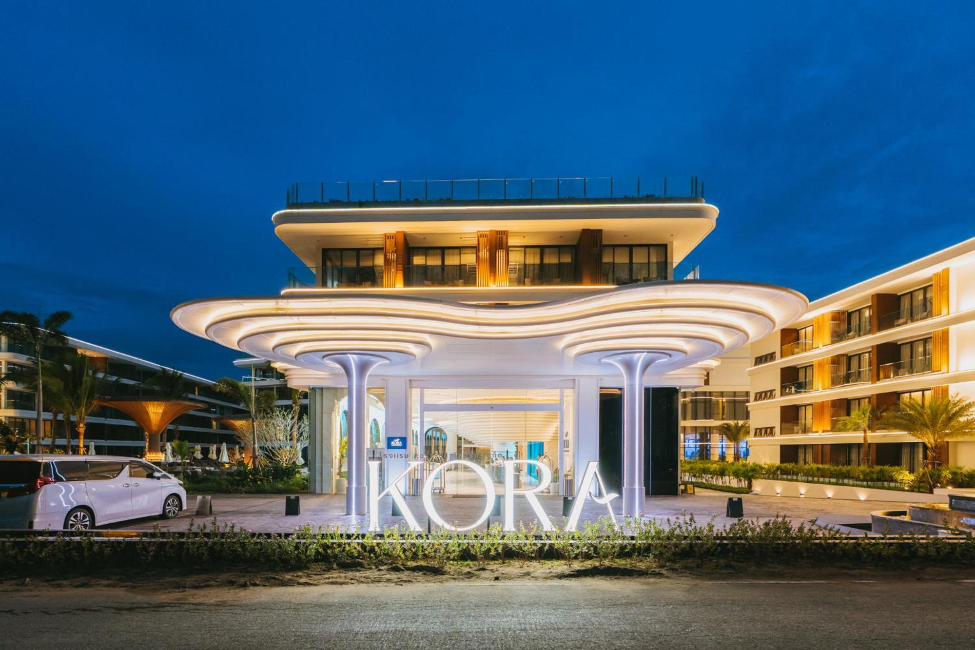 Resort Kora Phuket 5*