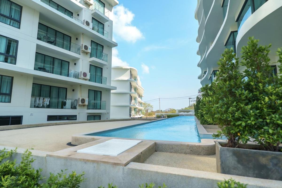View 2bdr Lux Life Apartment *