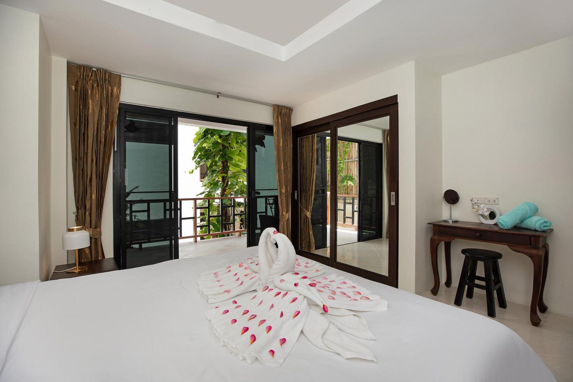 Hotel Baan Chom View - Sha