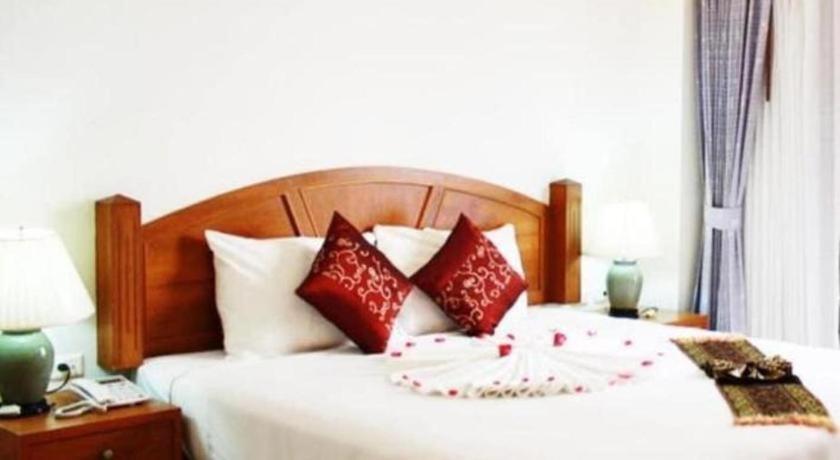 Mt Hotel