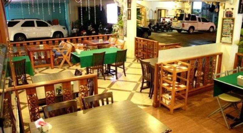 Triple Rund Place Hotel Patong