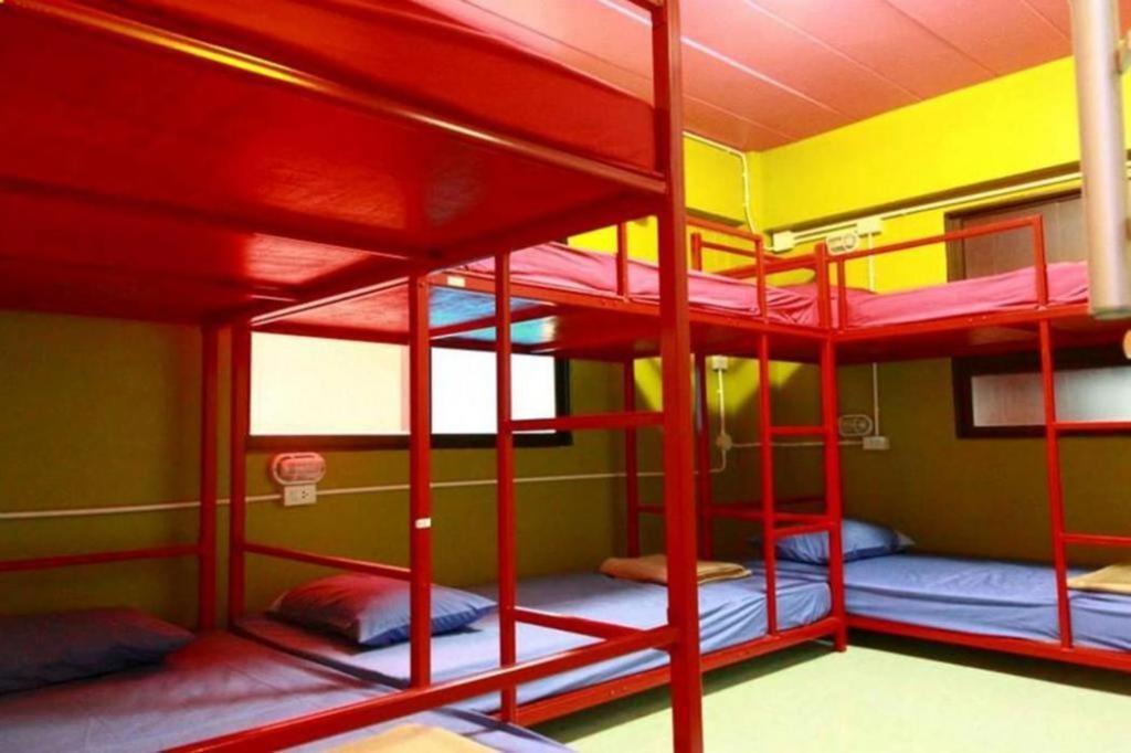 Oyo 586 I Hostel Phuket