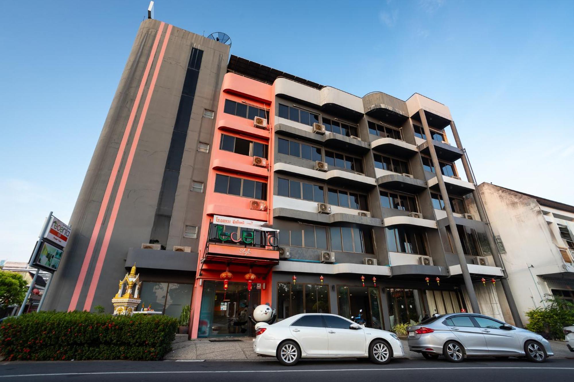 Hotel Recenta Style Town 3*
