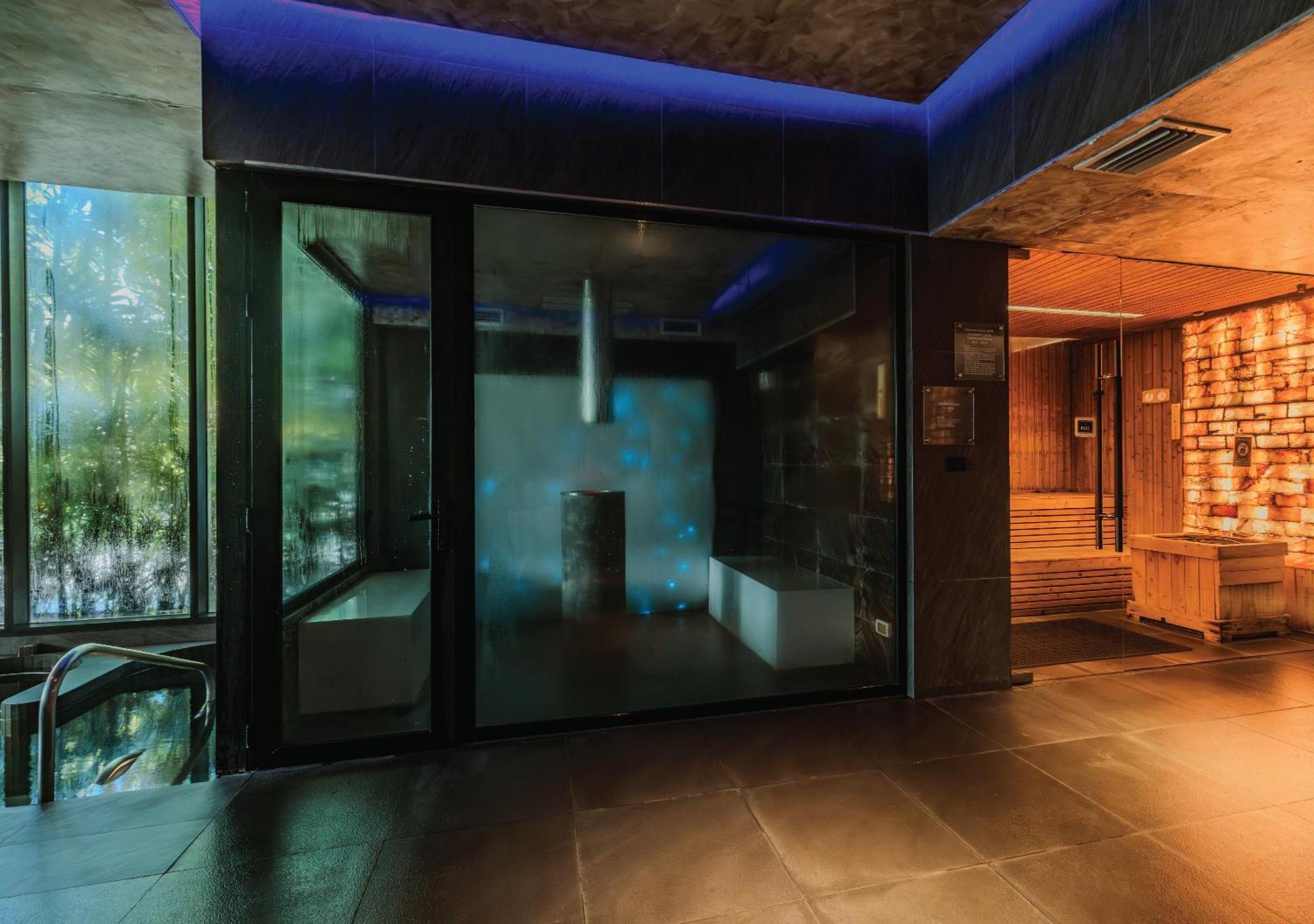 Villa Casabay Luxury Pool By