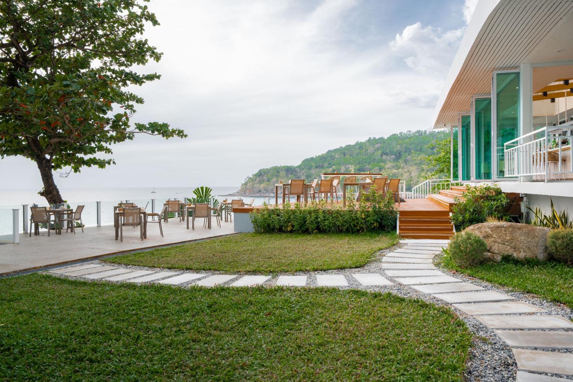 Anona Sunset Boutique Ban Karon
