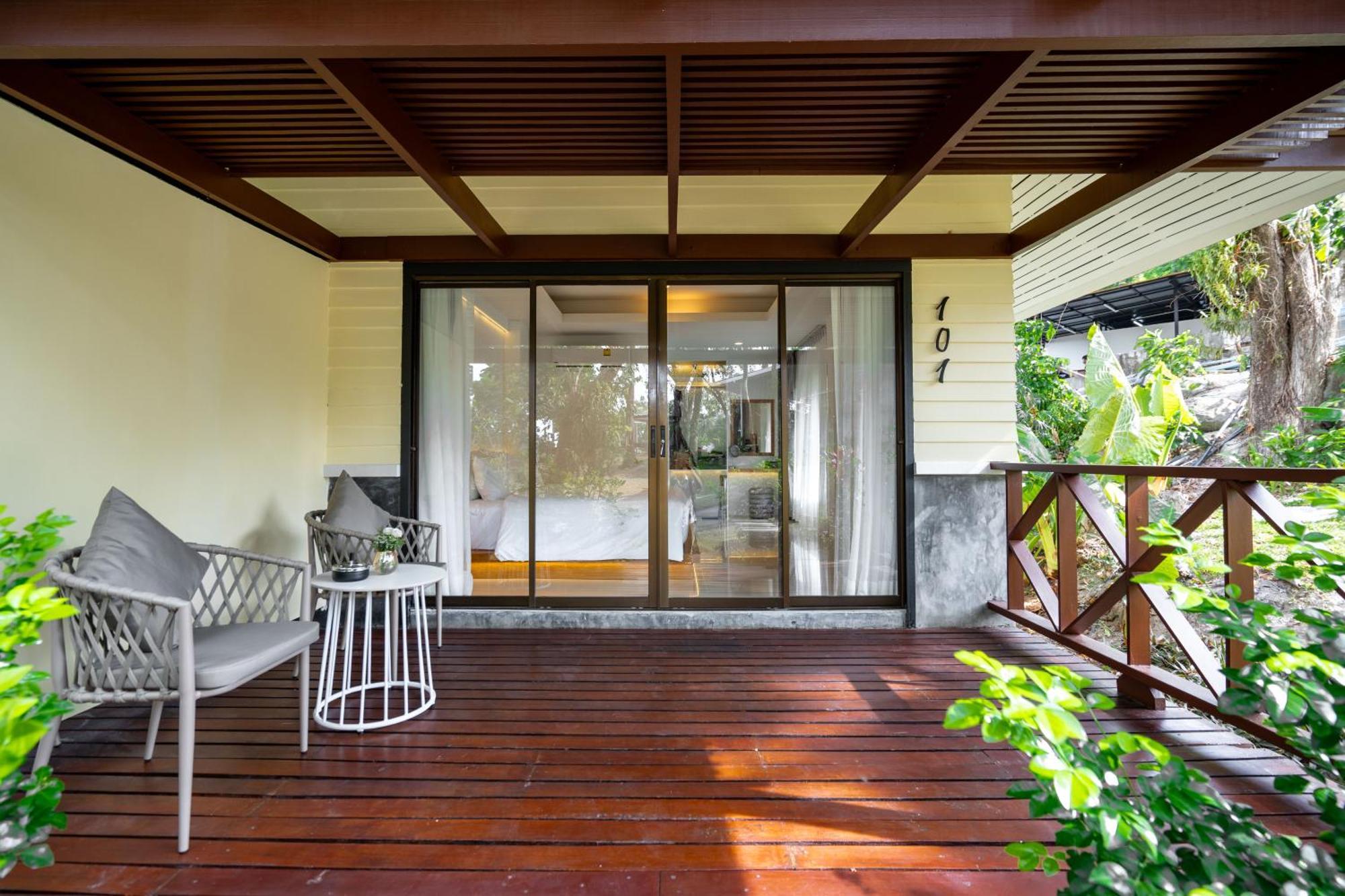 Anona Sunset Boutique 5* Ban Karon