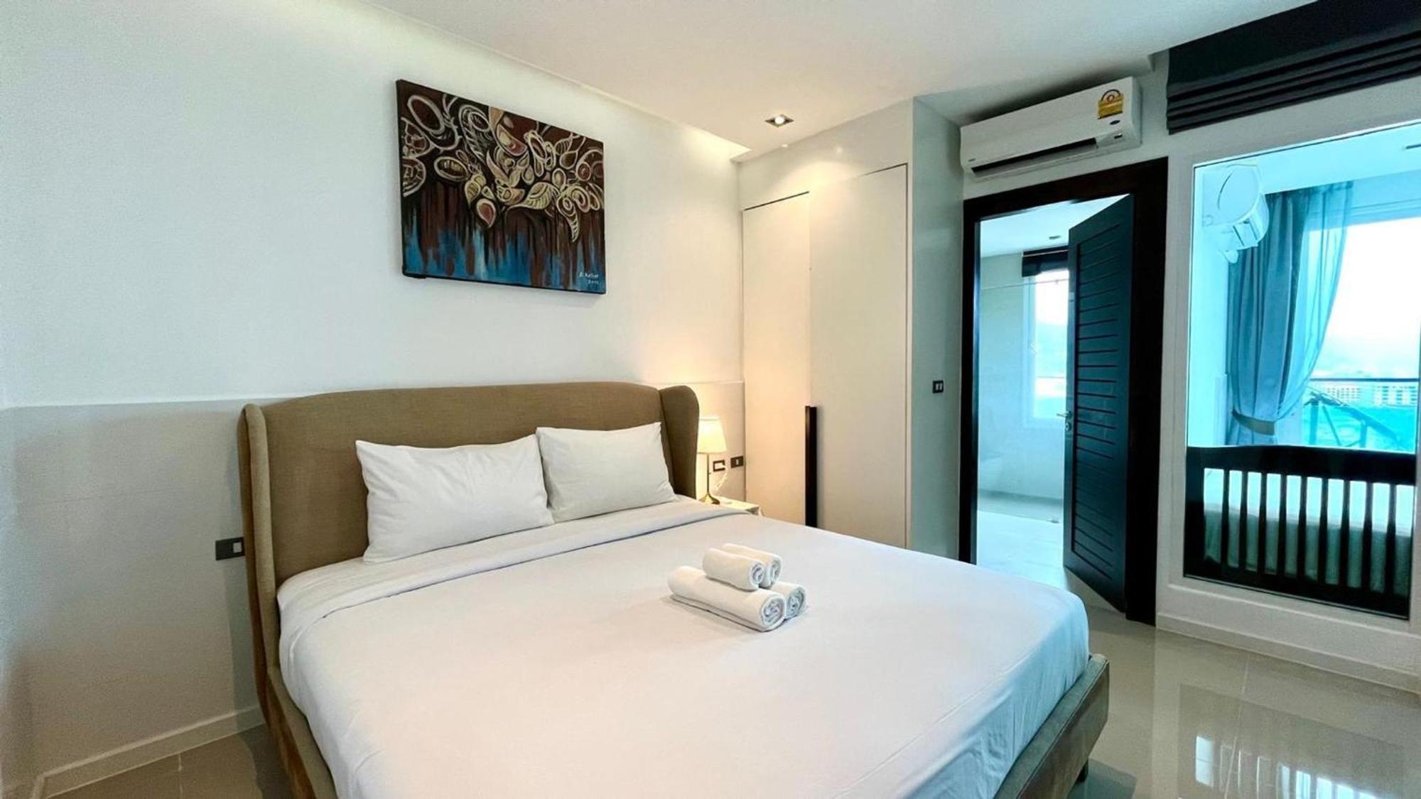 Holiday home The Oh-so-sexy Triple Penthouse - Rare 35br 188m2 *