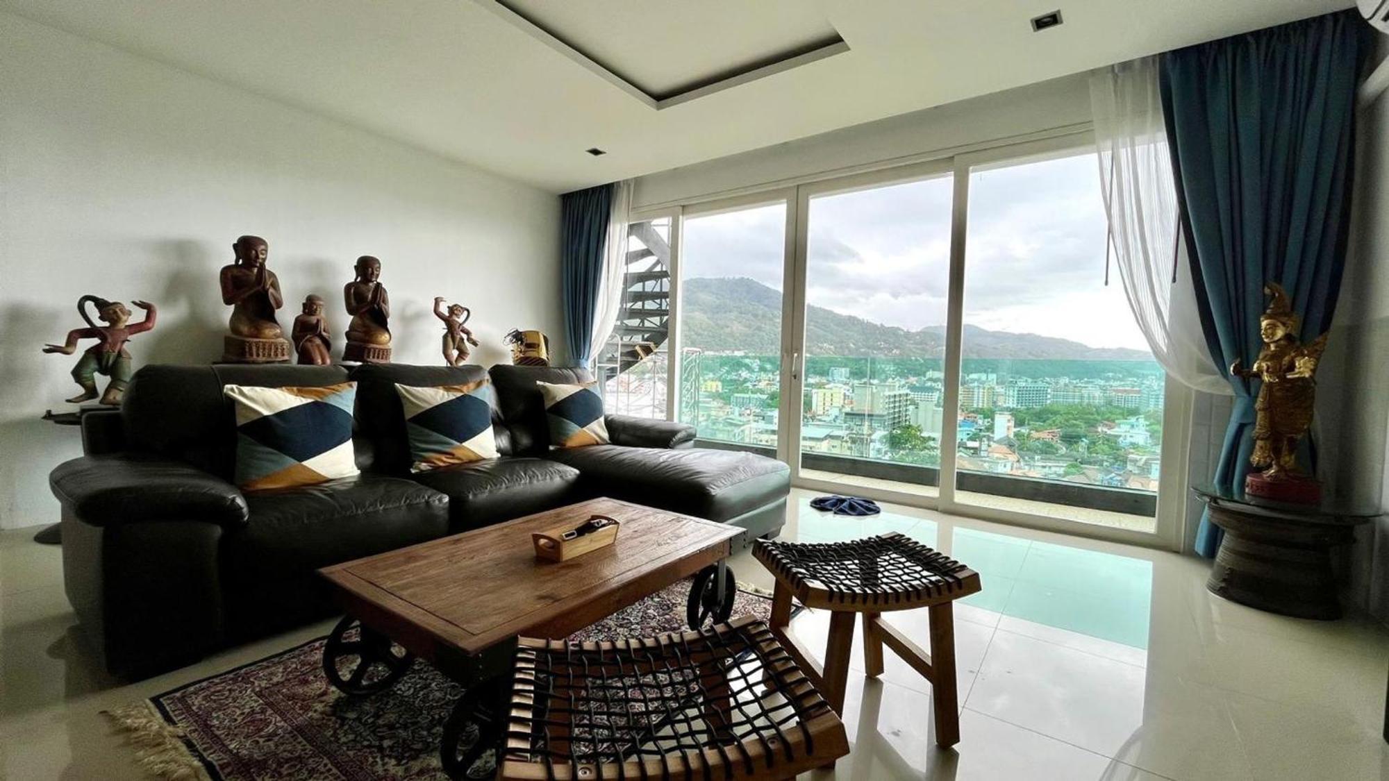 Holiday home The Oh-so-sexy Triple Penthouse - Rare 35br 188m2 Patong