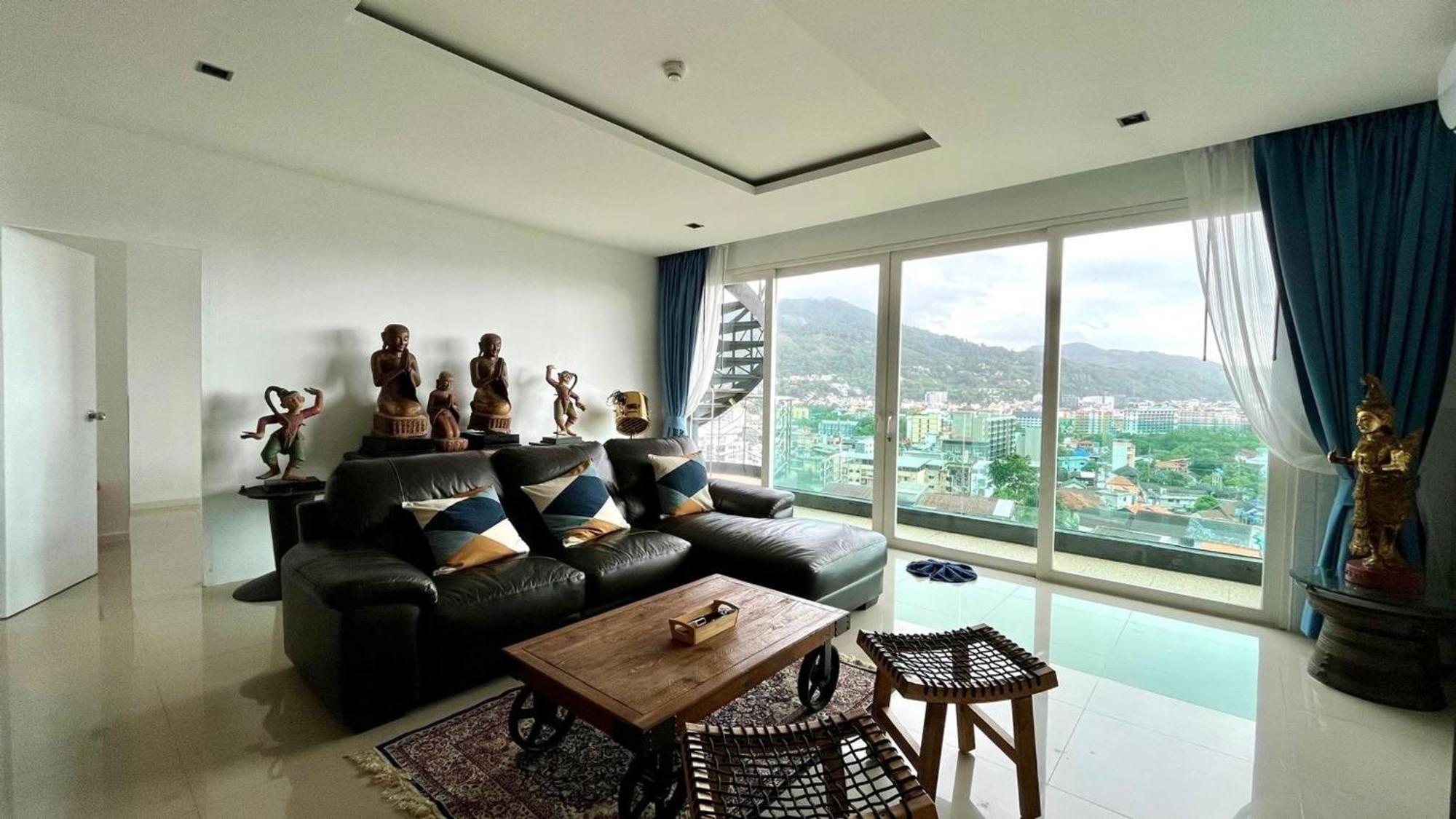 Holiday home The Oh-so-sexy Triple Penthouse - Rare 35br 188m2