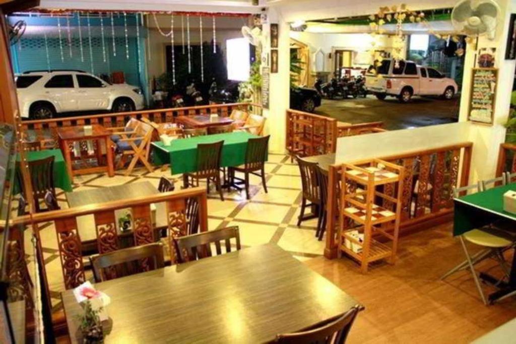 Triple Rund Place Hotel Patong
