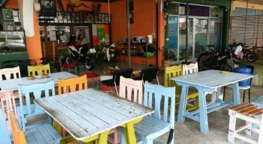 Oyo 586 I Hostel