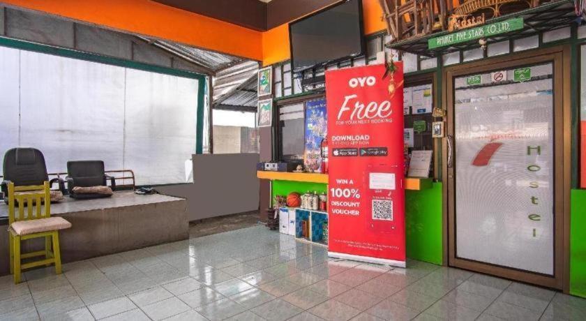 Hostel Oyo 586 I Phuket