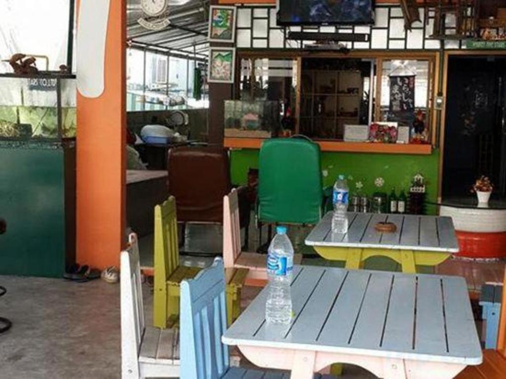 Hostel Oyo 586 I Phuket