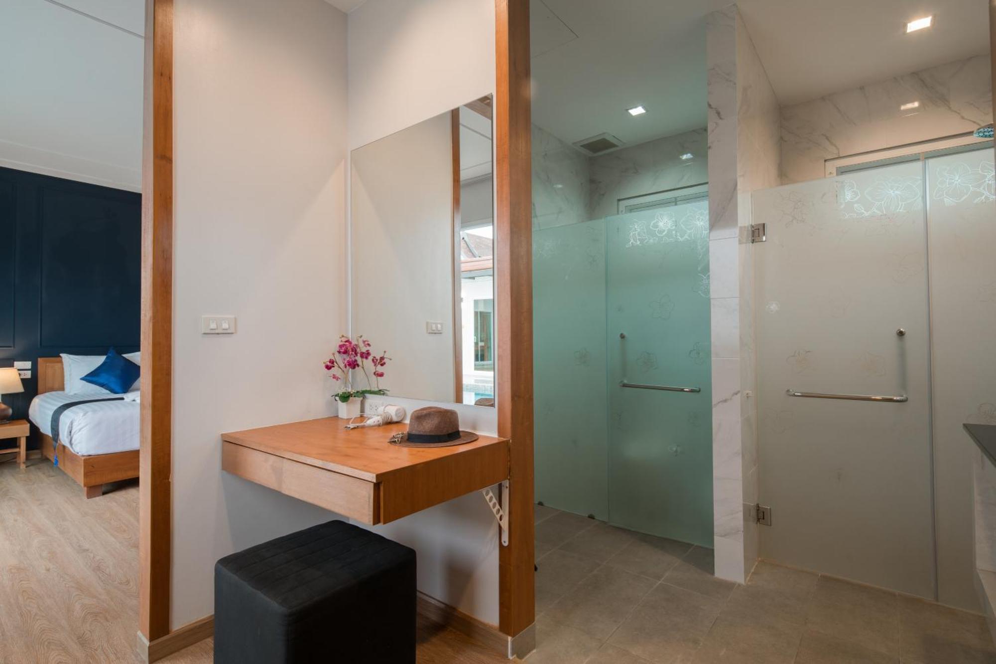 Phuket La Siesta Pool & Pool Access 5*