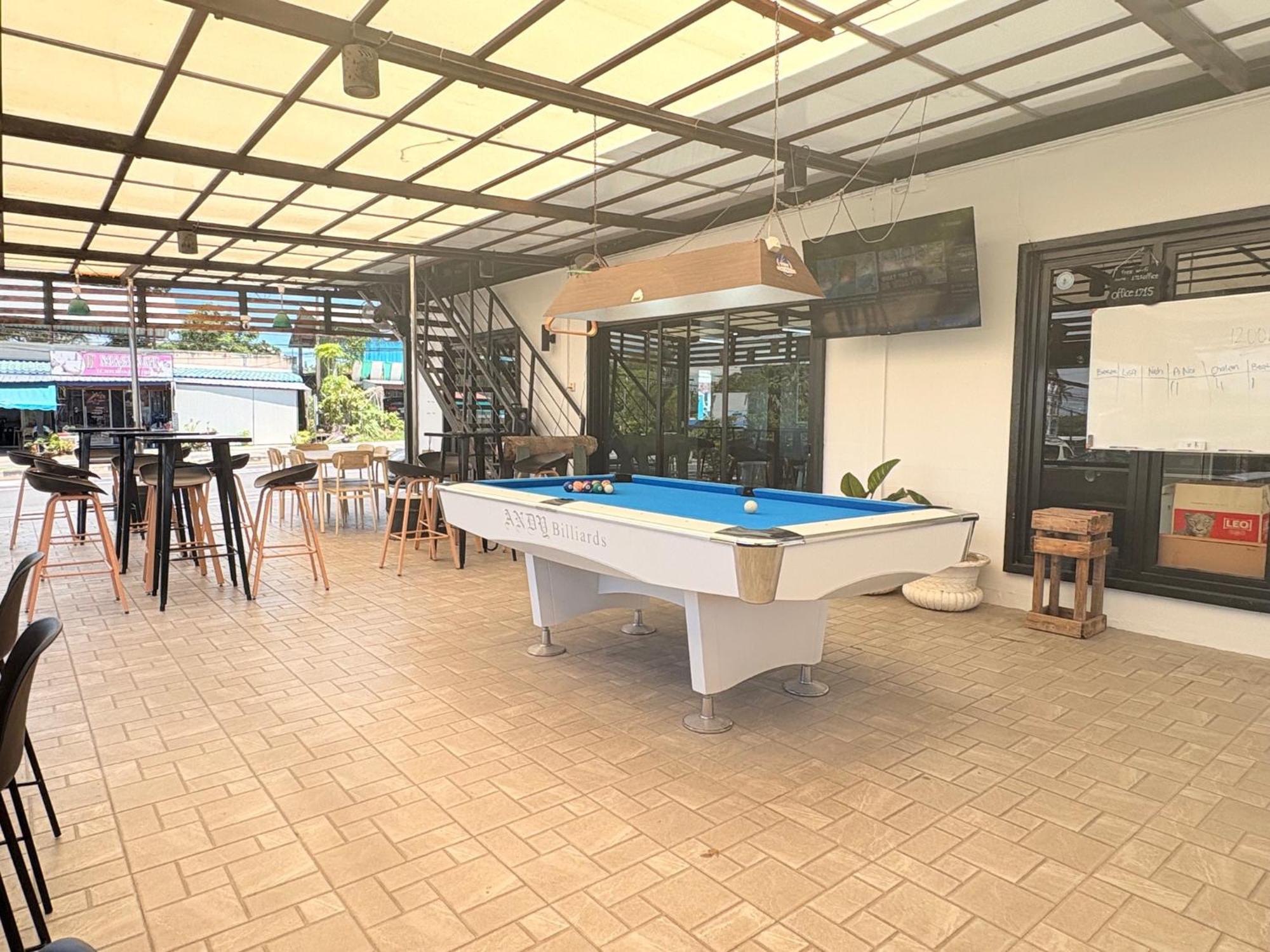 1715 House - White Rhino Resort 3*