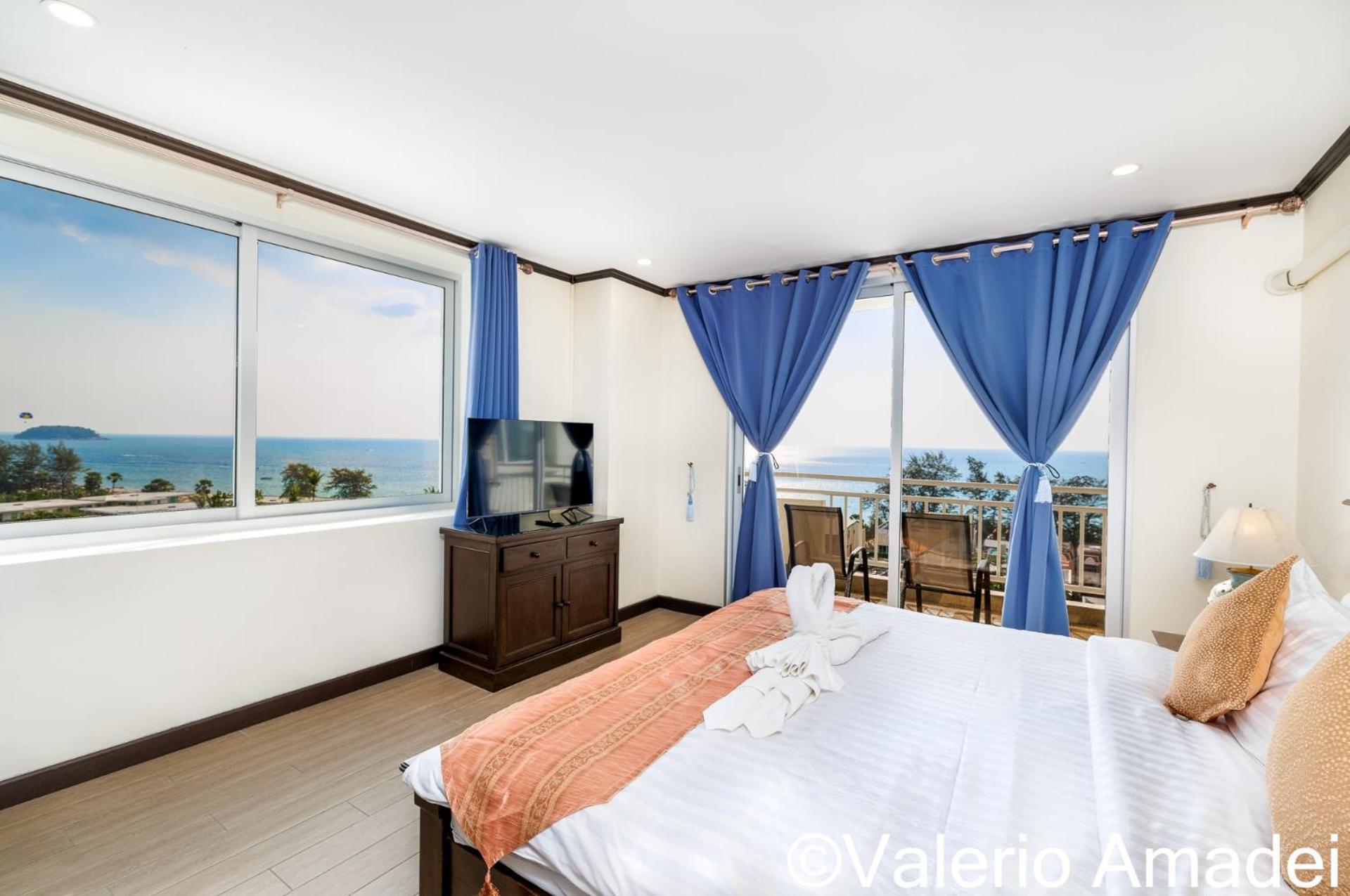 Waterfront By Phr *