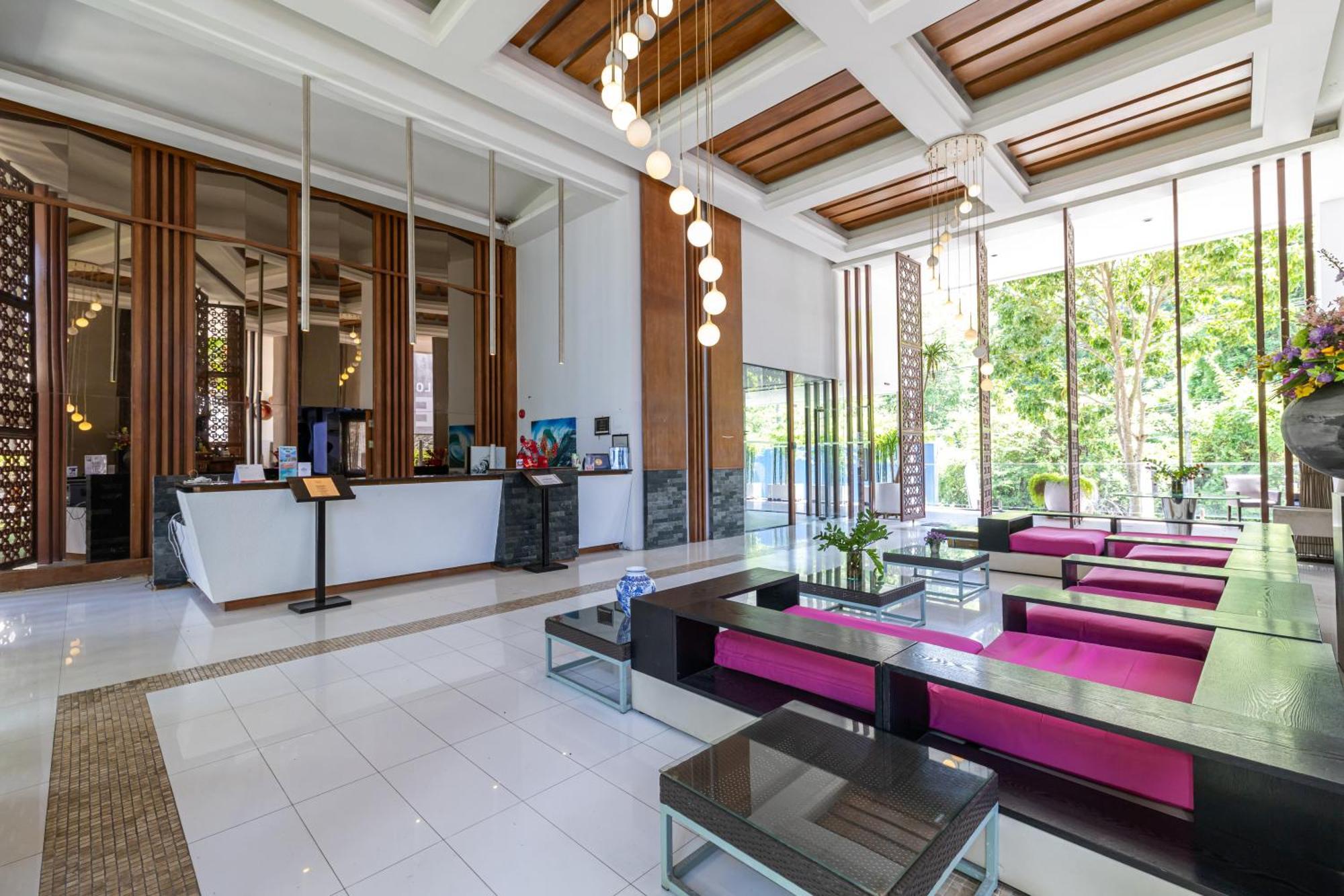Moonlit Bay Seaview Resort&spa Villa