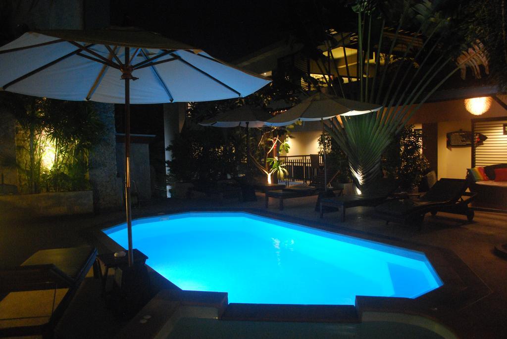 Hotel Baan Andaman Sea Surf 3*