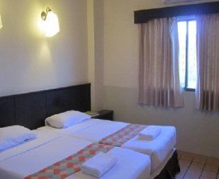 Rome Place Hotel