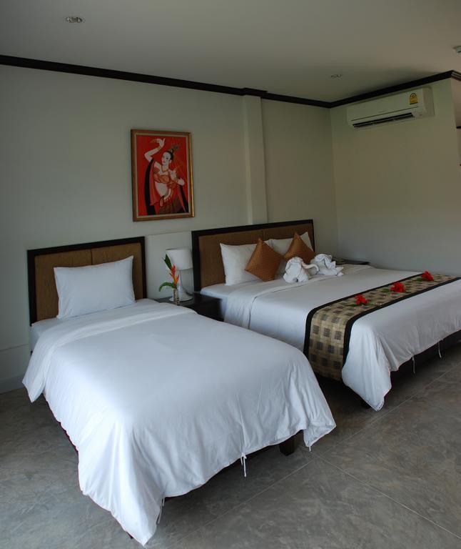 Guest house Phukamala Phuket