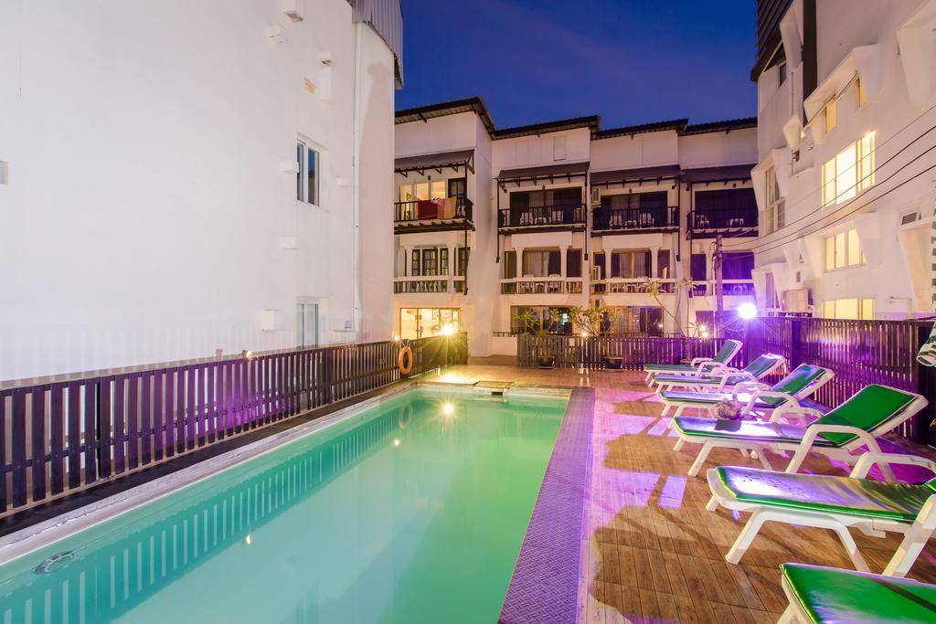 Patong Swiss Front 3* Phuket
