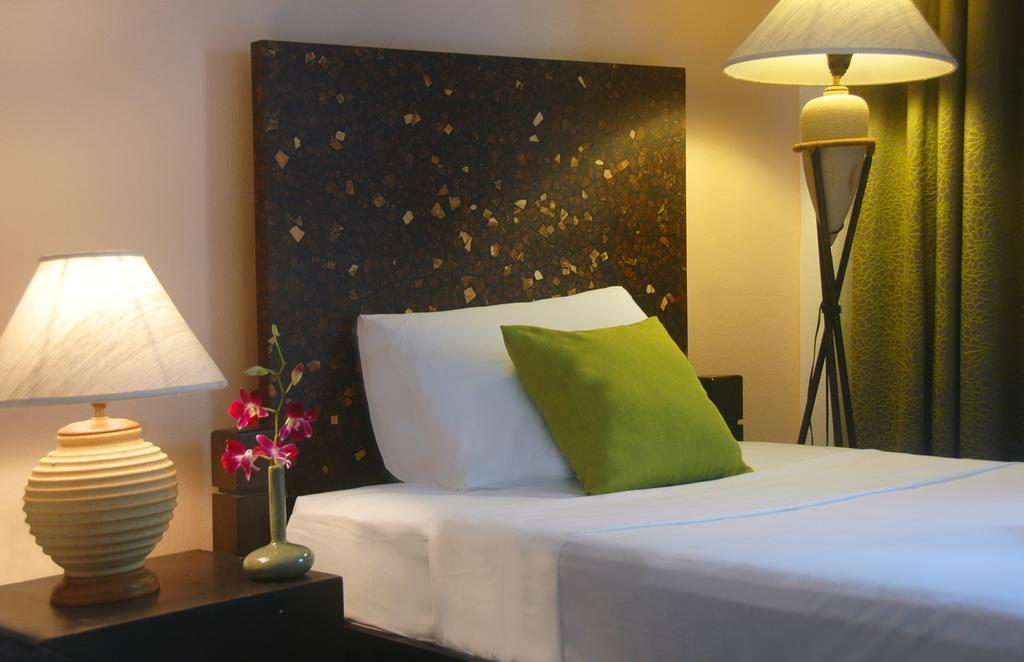 Papacrab Boutique Kamala Beach