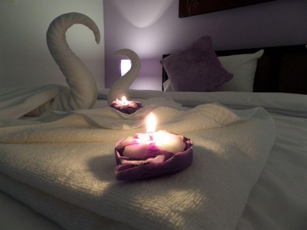 Butterfly Phuket 2*