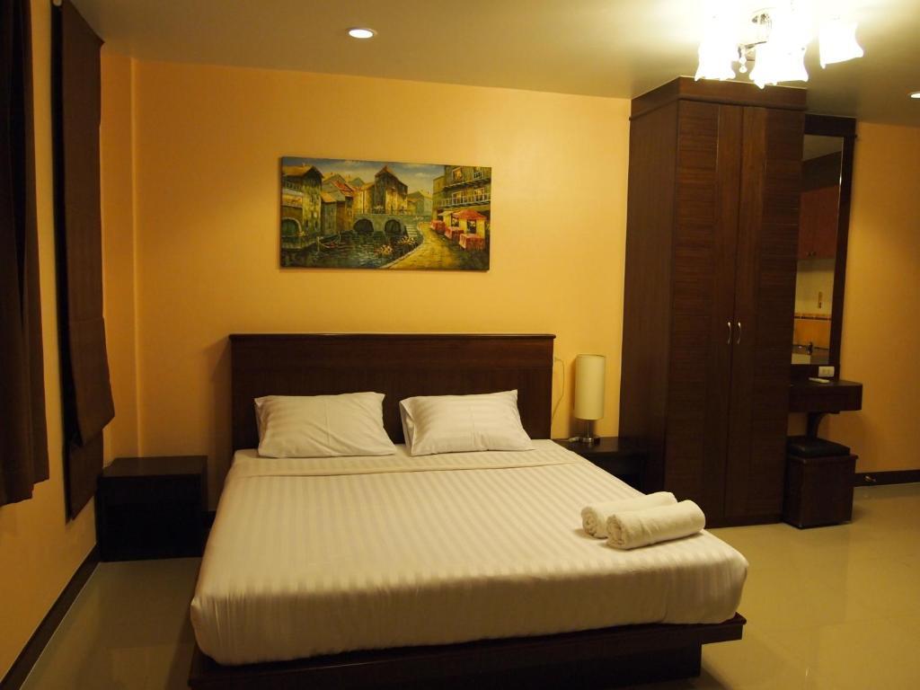 Rose 2* Patong