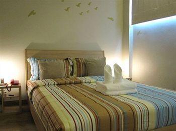 Limburi Hometel 3*