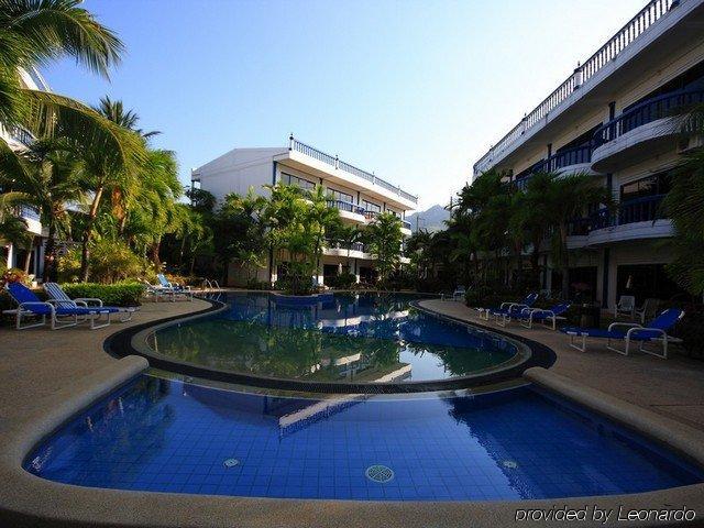Club Hotel 3*