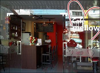 Mellow Space Boutique 2*