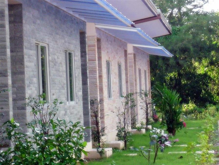 Canal Hotel Nai Yang