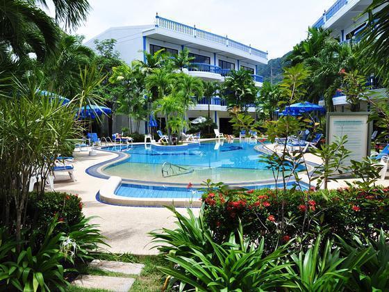 Club Hotel