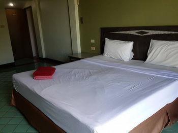 Baan Nitra Guest house *